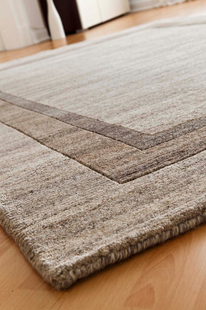 Wool Hand-Knotted Carpet Solapur 140/200 cm for Living Room Bedroom - Beige