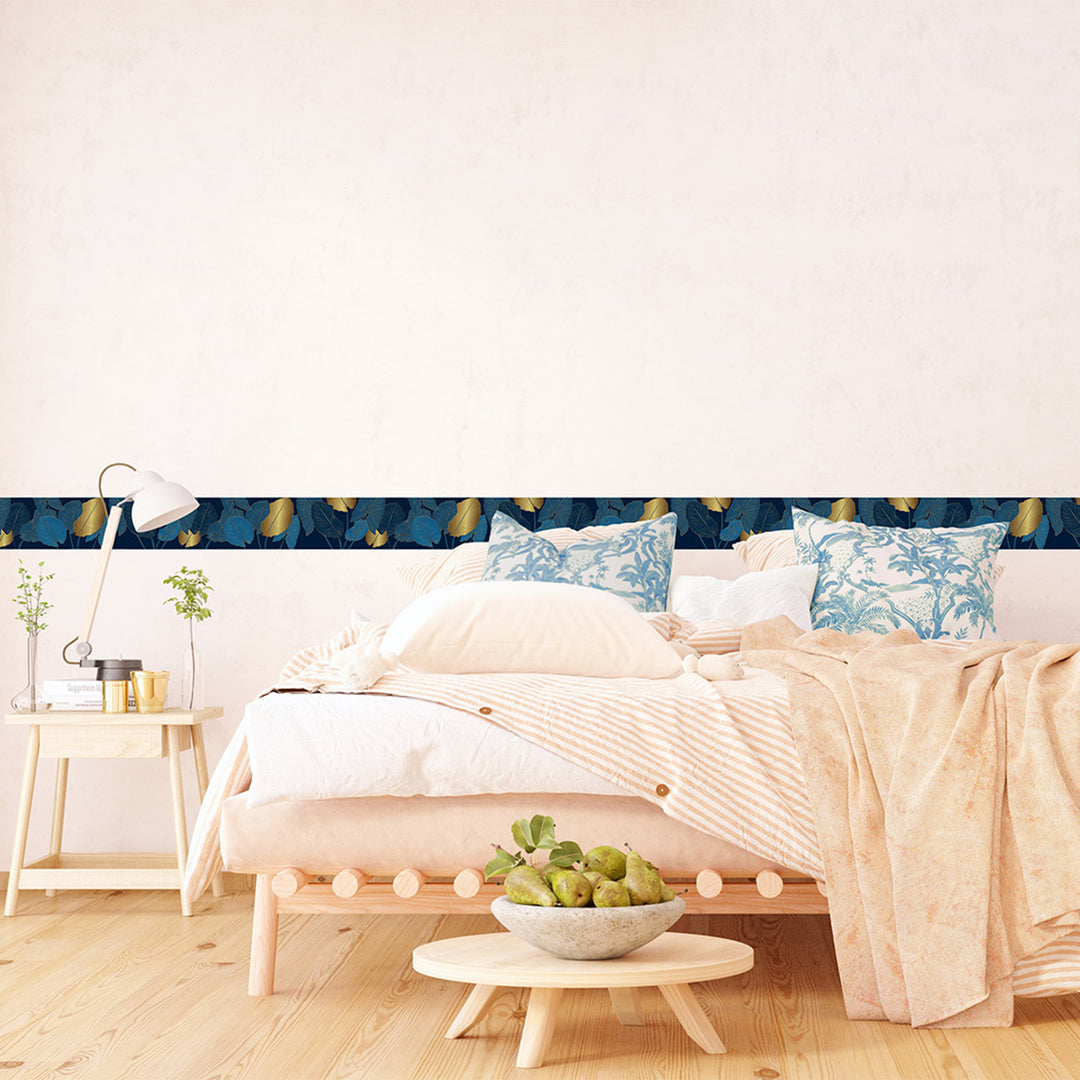 Самозалепващ фриз Сини листа 138/500 см